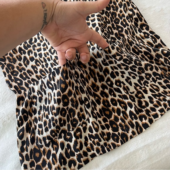 Equipment Femme Aubrey Silk Shift Dress in Natural Cheetah - Picture 5 of 8